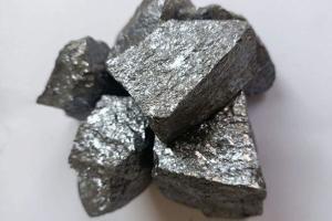 金屬硅 從礦石到現代工業的關鍵材料