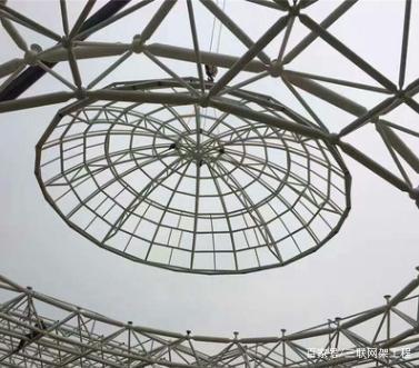 鋼結(jié)構(gòu)網(wǎng)架的諸多優(yōu)點(diǎn)